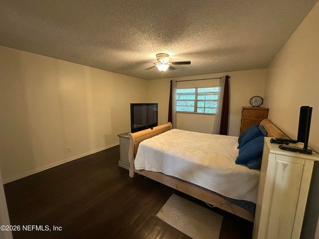 8613 BEECHFERN Lane E, Jacksonville, FL 32244