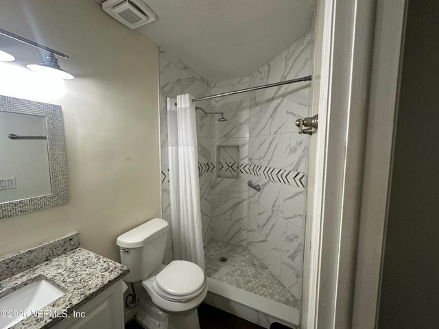 8613 BEECHFERN Lane E, Jacksonville, FL 32244