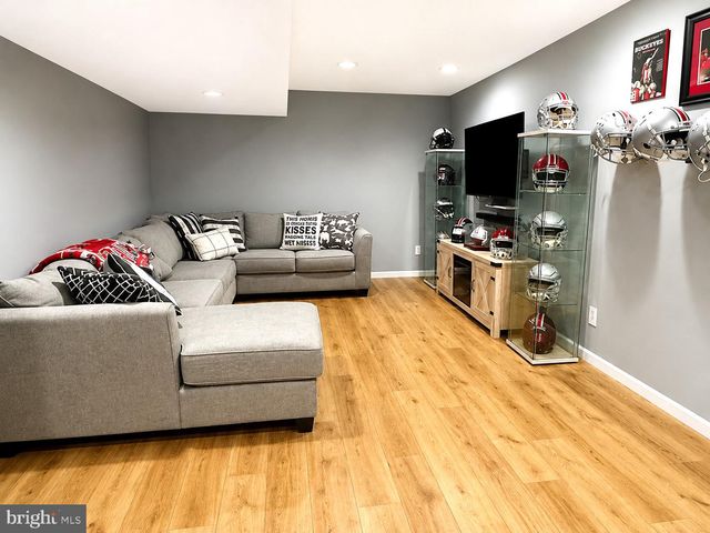6145 POND VIEW DR, Birdsboro, PA 19508