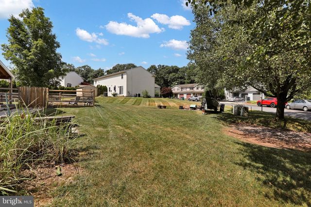 6145 POND VIEW DR, Birdsboro, PA 19508