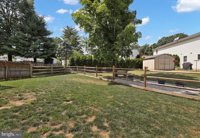6145 POND VIEW DR, Birdsboro, PA 19508