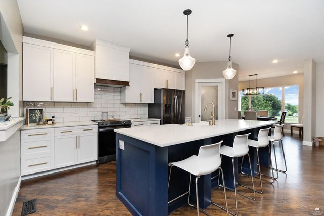 13140 Anthony Drive, St. George, KS 66535