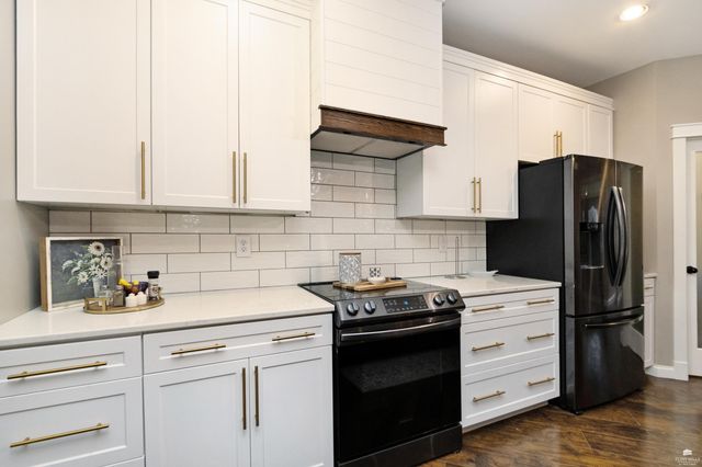 13140 Anthony Drive, St. George, KS 66535