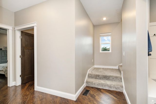 13140 Anthony Drive, St. George, KS 66535