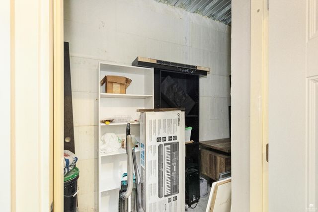 13140 Anthony Drive, St. George, KS 66535