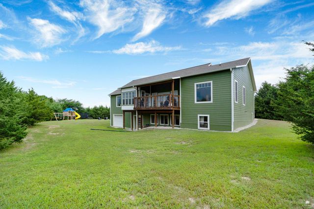 13140 Anthony Drive, St. George, KS 66535