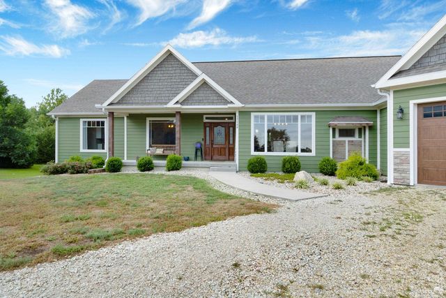 13140 Anthony Drive, St. George, KS 66535