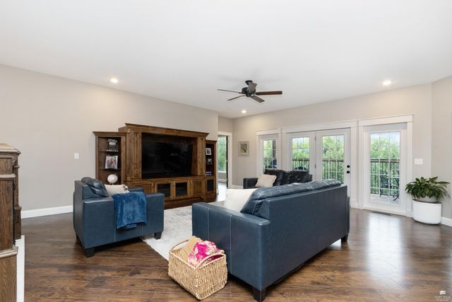 13140 Anthony Drive, St. George, KS 66535