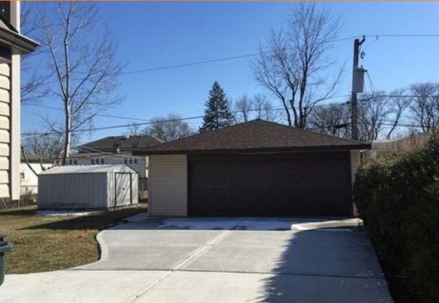 7425 Lake Street, Morton Grove, IL 60053