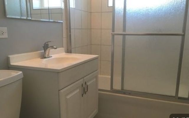 7425 Lake Street, Morton Grove, IL 60053