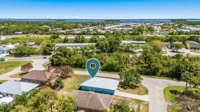 204 SW 14th St Street SW 1, Vero Beach, FL 32962