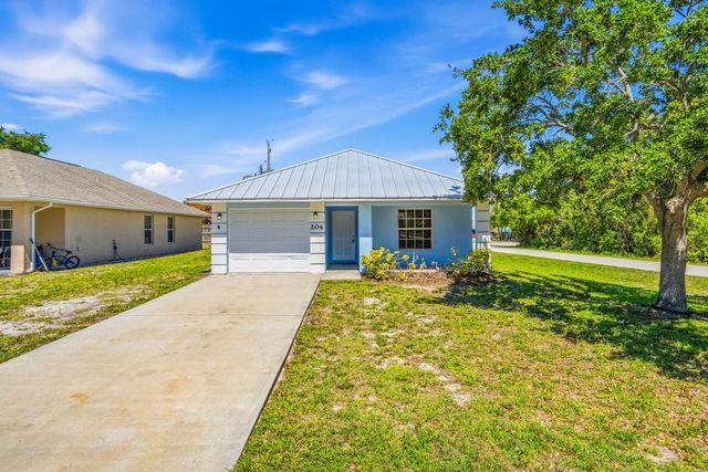 204 SW 14th St Street SW 1, Vero Beach, FL 32962
