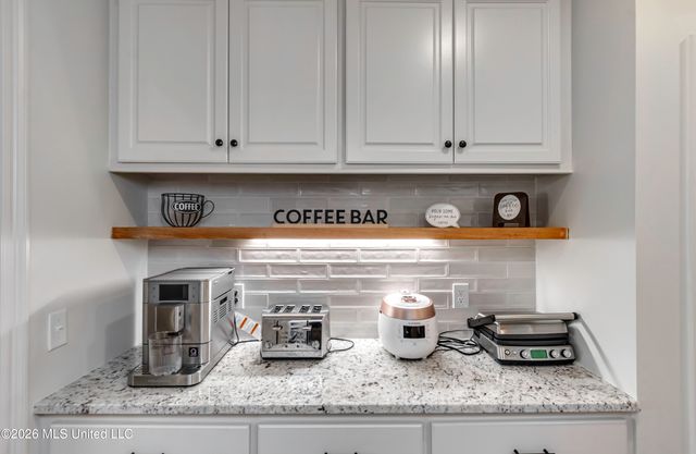 913 Waters Edge, Brandon, MS 39047