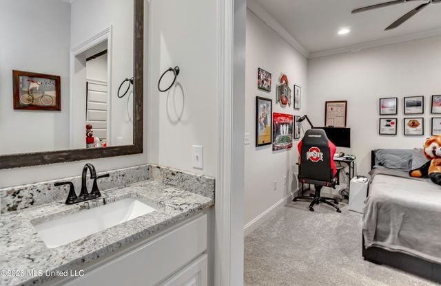 913 Waters Edge, Brandon, MS 39047