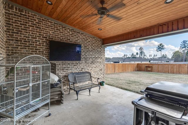 913 Waters Edge, Brandon, MS 39047