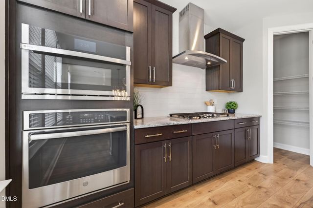 804 Patriot Summit Lane, Apex, NC 27523