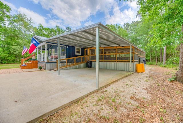 308 Blue Xx W, Livingston, TX 77351