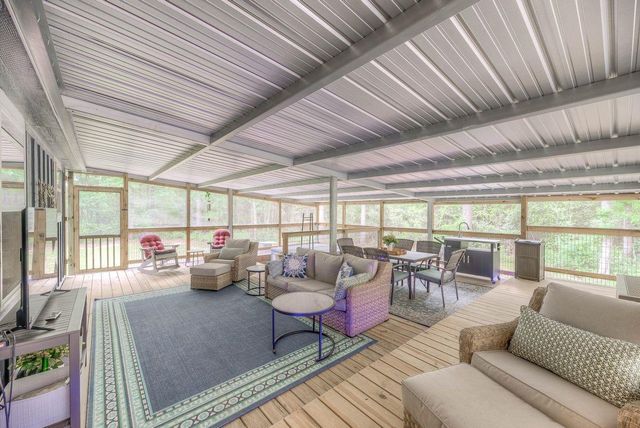 308 Blue Xx W, Livingston, TX 77351