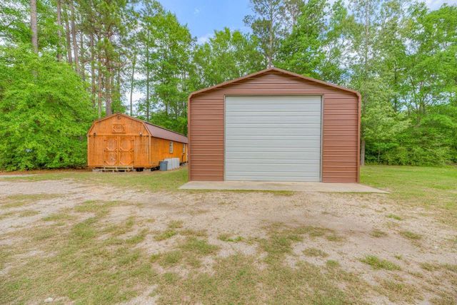 308 Blue Xx W, Livingston, TX 77351