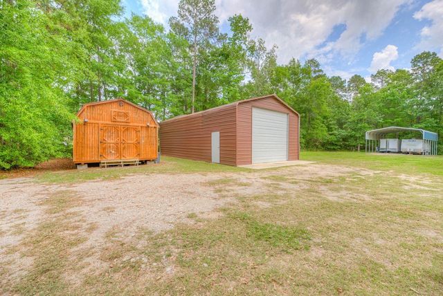 308 Blue Xx W, Livingston, TX 77351