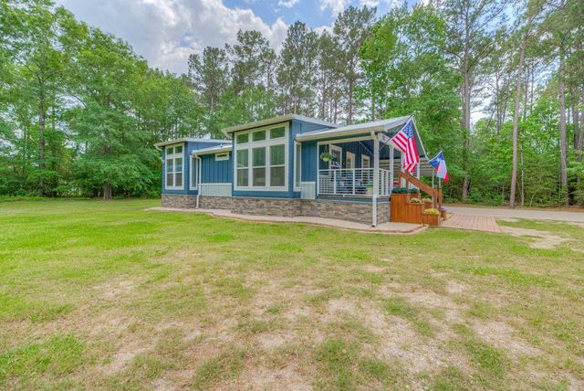 308 Blue Xx W, Livingston, TX 77351