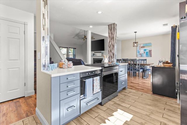 710 Sunflower Dr, Lathrop, CA 95330