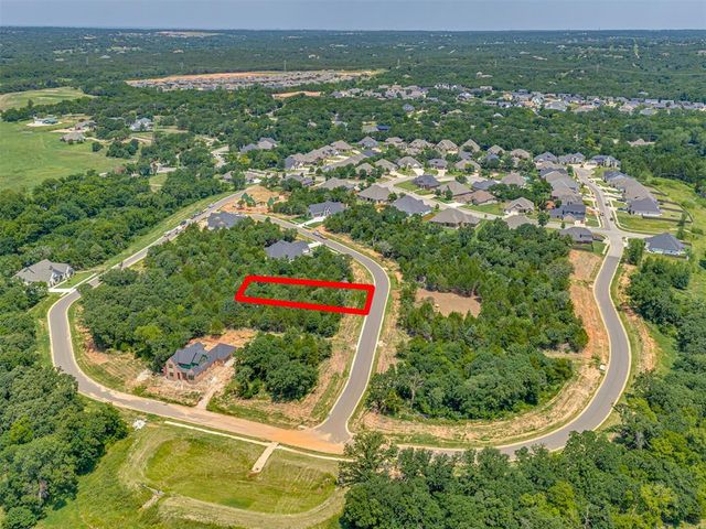 2203 Crossover Court, Edmond, OK 73034