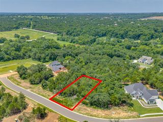 2203 Crossover Court, Edmond, OK 73034