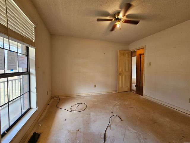 309 Shadow View Drive, Little Rock, AR 72211