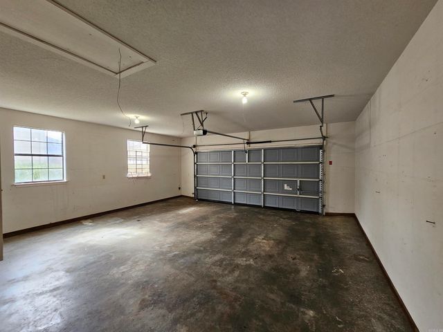 309 Shadow View Drive, Little Rock, AR 72211