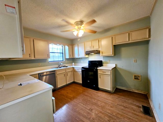 309 Shadow View Drive, Little Rock, AR 72211