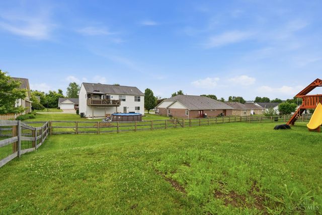 1261 Autumn Ridge Drive, Lebanon, OH 45036