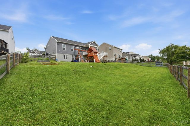1261 Autumn Ridge Drive, Lebanon, OH 45036