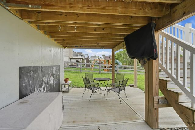 1261 Autumn Ridge Drive, Lebanon, OH 45036