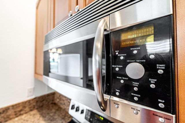 6675 SE Woodmill Pond Lane, Stuart, FL 34997