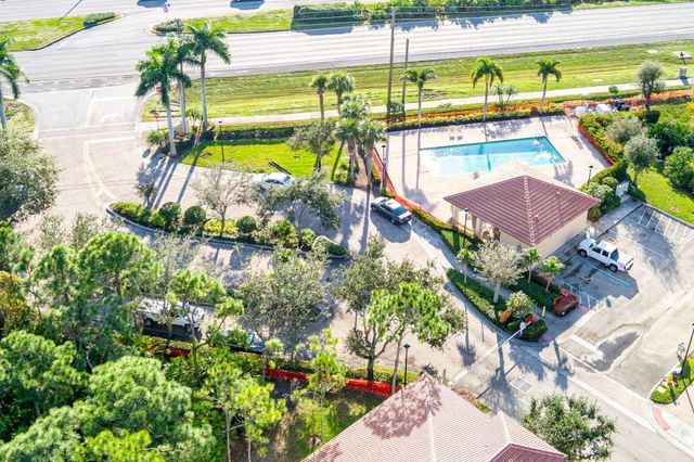 6675 SE Woodmill Pond Lane, Stuart, FL 34997