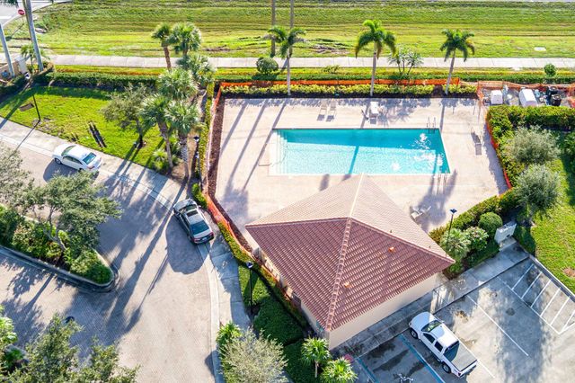 6675 SE Woodmill Pond Lane, Stuart, FL 34997