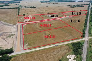 11549 W Golden Bell Cir, Clearwater, KS 67026