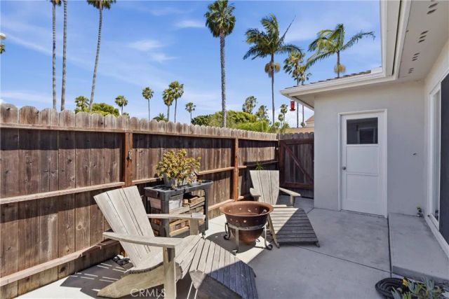 8141 Pennington Drive, Huntington Beach, CA 92646