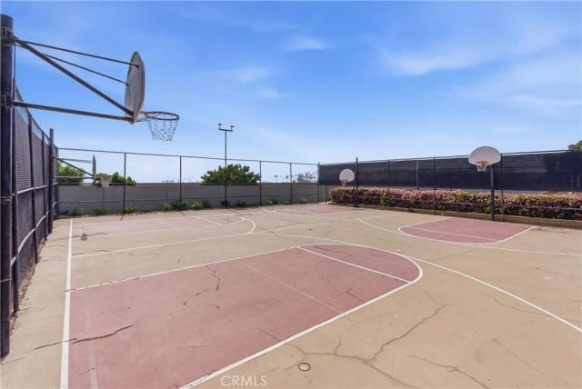 8141 Pennington Drive, Huntington Beach, CA 92646