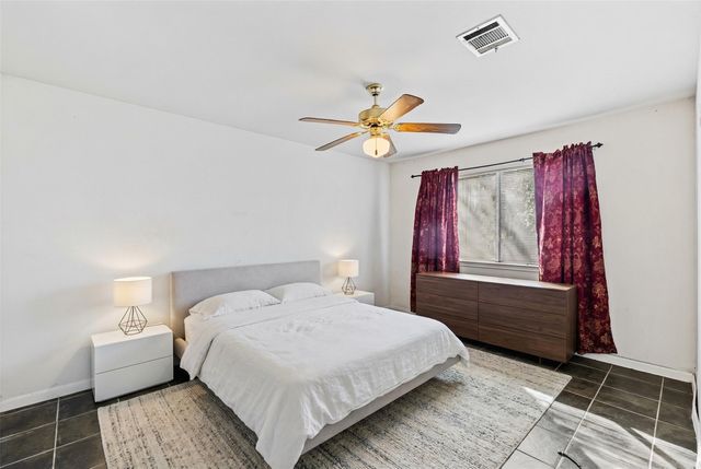 600 Tobin DR, Buda, TX 78610