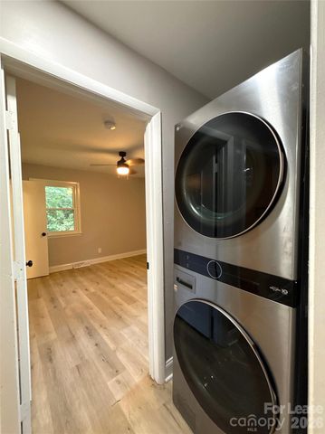 9411 Loblolly Lane, Charlotte, NC 28210