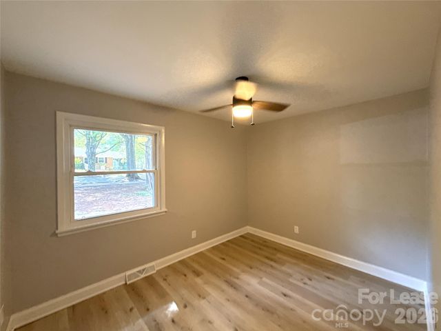 9411 Loblolly Lane, Charlotte, NC 28210