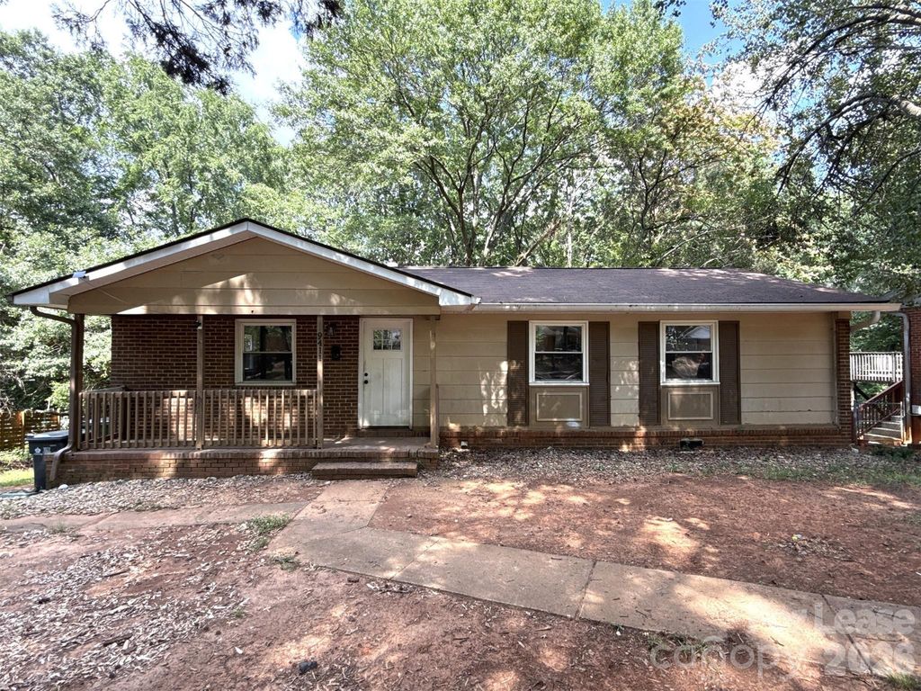 9411 Loblolly Lane, Charlotte, NC 28210