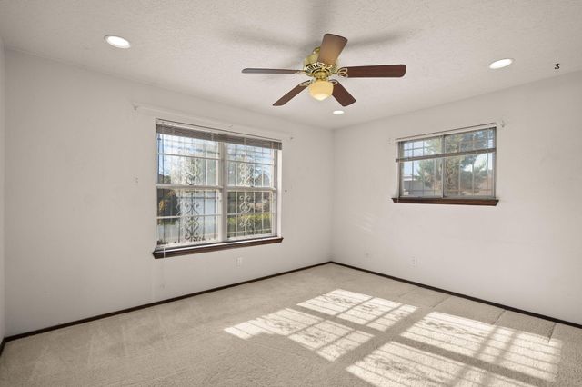 8219 San Francisco Road NE, Albuquerque, NM 87109