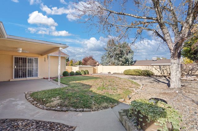 8219 San Francisco Road NE, Albuquerque, NM 87109