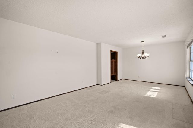 8219 San Francisco Road NE, Albuquerque, NM 87109