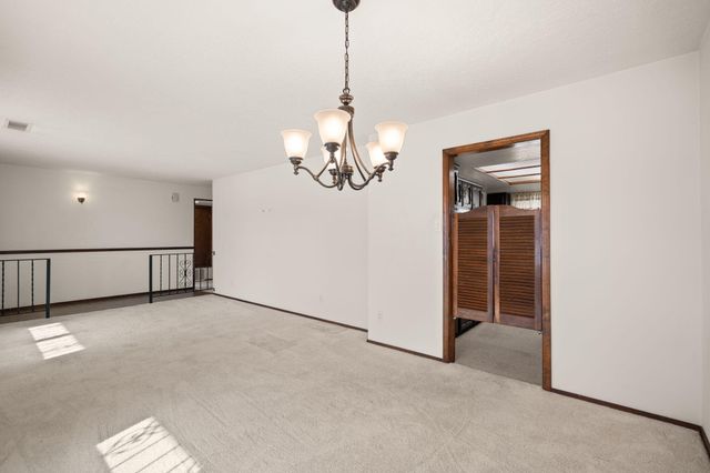 8219 San Francisco Road NE, Albuquerque, NM 87109