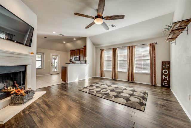 203 Cedar Creek Drive, Princeton, TX 75407