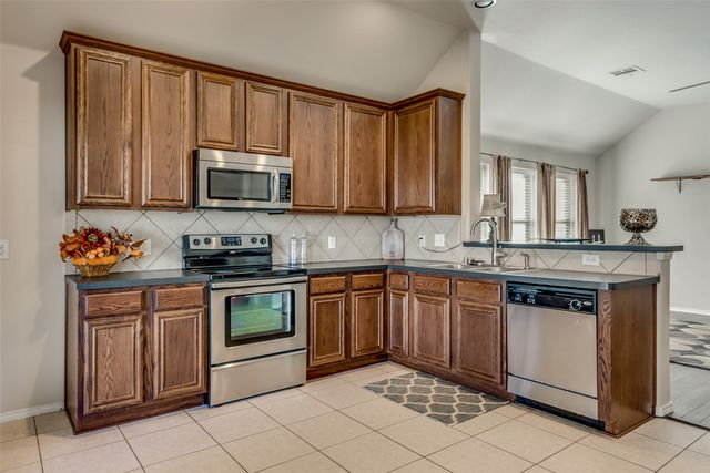203 Cedar Creek Drive, Princeton, TX 75407